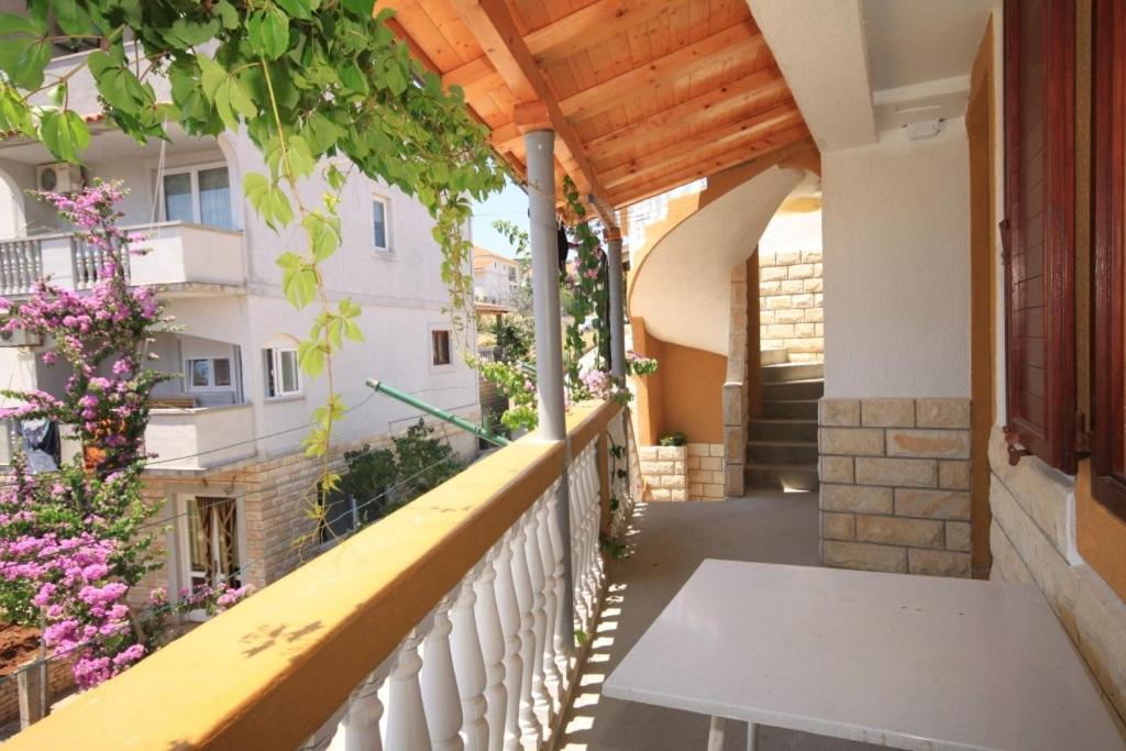Apartment Sali 8174A Luaran gambar
